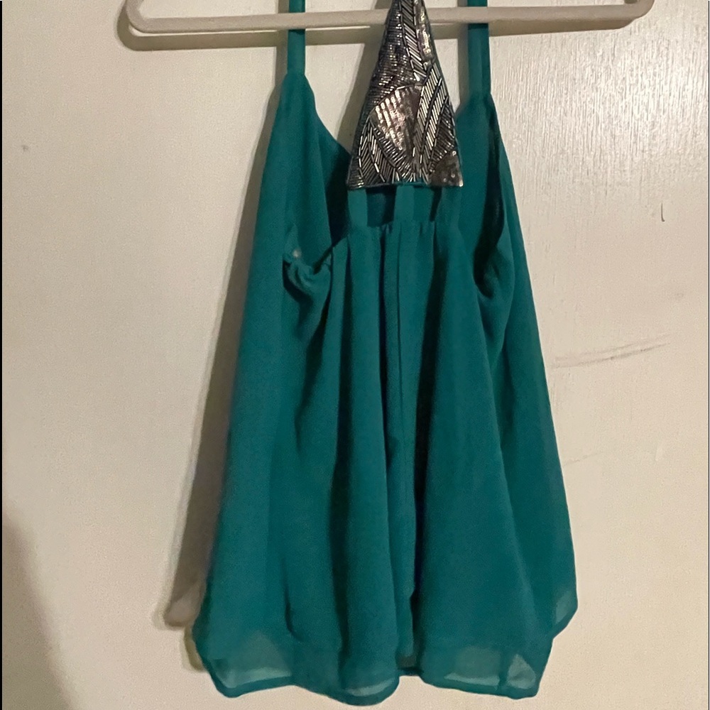 👗👠 Maurices 👢👜 Razorback tank blouse